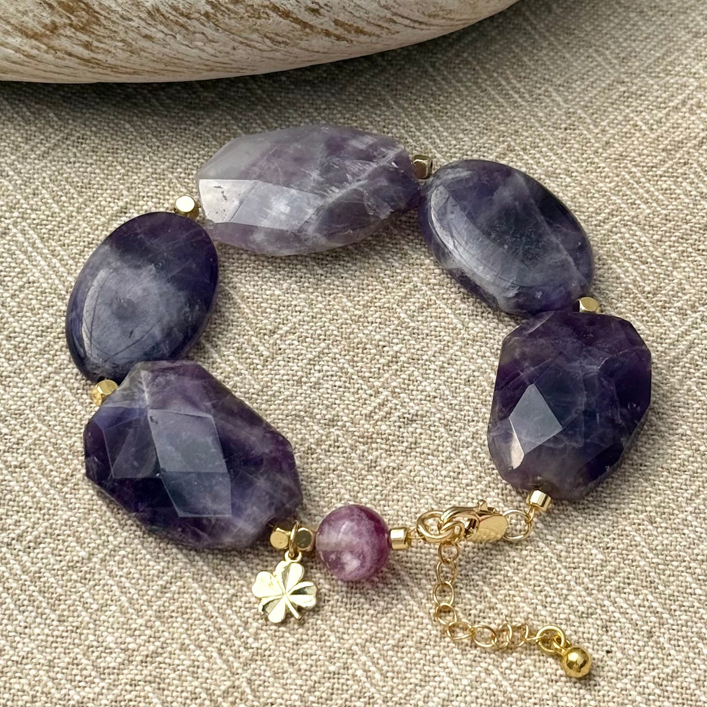 Amethyst | Four Leaf Clover Charm
