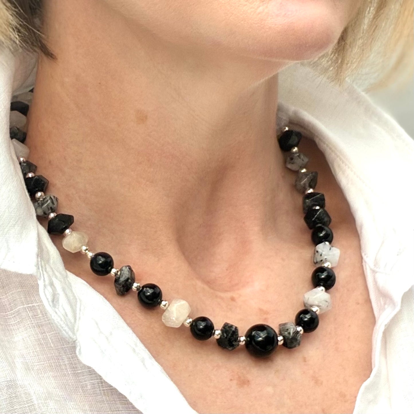 Rutilated Quartz | Onyx