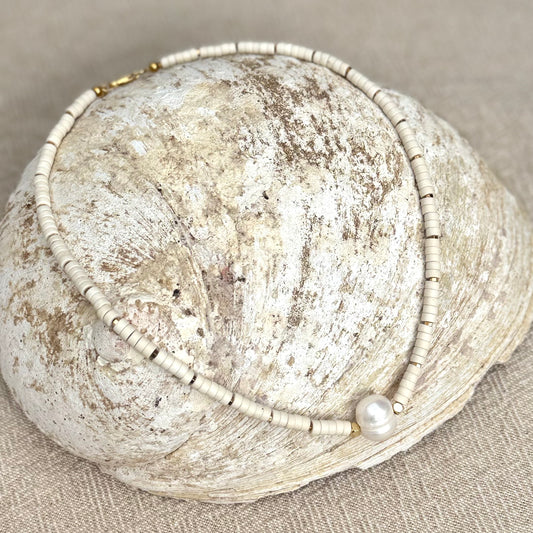 White Howlite | Freshwater Pearl