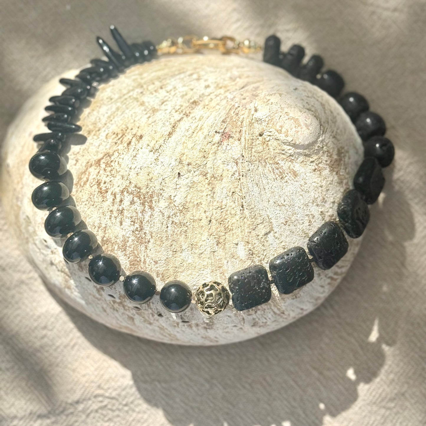 Black Onyx | Black Lava